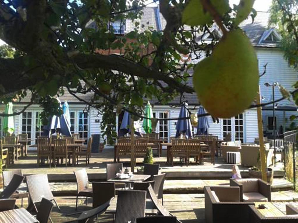 The Riverside Inn Chelmsford Eksteriør billede